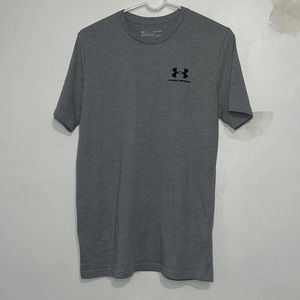 Size S Men’s Under Armour Grey and Black T Shirt